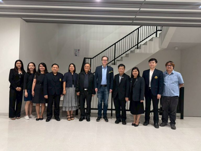 ศูนย์รวมผู้เชี่ยวชาญด้านเทคโนโลยีชีวภาพจุลินทรีย์เพื่อการเกษตรและอุตสาหกรรมเกษตรร่วมแลกเปลี่ยนองค์ความรู้และเสริมสร้างข่ายความร่วมมือด้านเทคโนโลยีชีวภาพจุลินทรีย์ระดับนานาชาติ